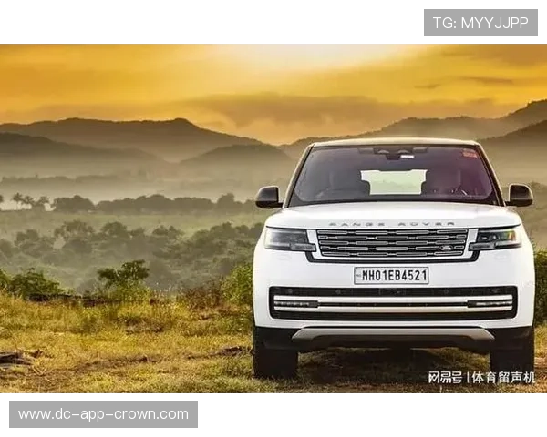 乔治家的车库比我家还大，里面停的车比我这辈子见过的都贵