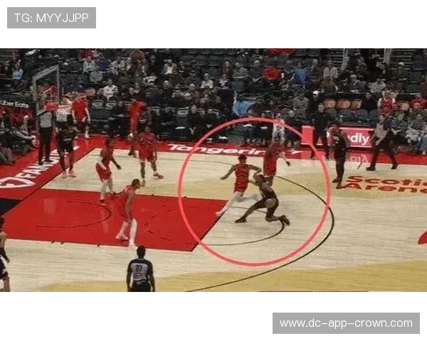 泰雷西·马克西无球跑位提升得分效率拉开球队攻防差距